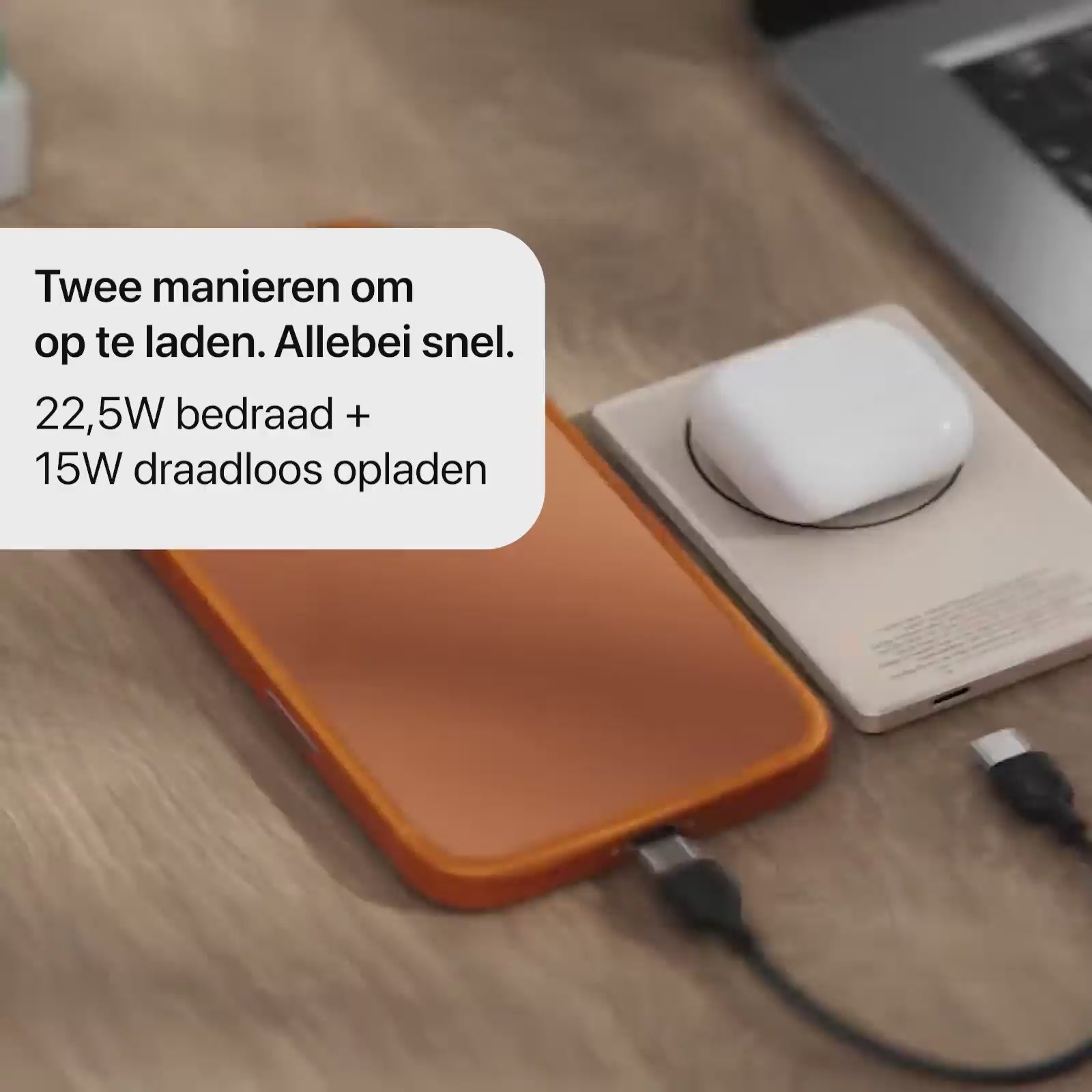 22,5W Ultra Slim Q2 Powerbank met Display